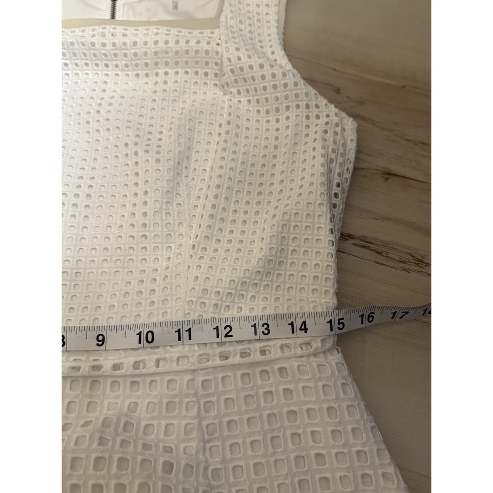Elie Tahari Women's Dart Neck Aline Dress Size 8 White Sleeveless - Picture 7 of 10